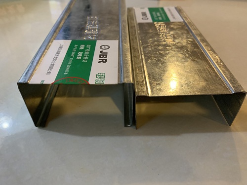 裝修時(shí)如何選擇質(zhì)量好的輕鋼龍骨？